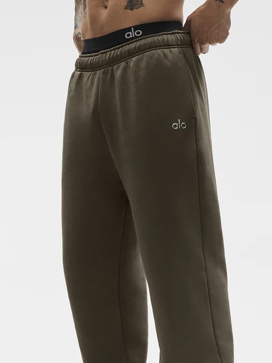 ALO Yoga Other - ALO Yoga Accolade Sweatpant Cuffed / Cinched Bottom - Olive Green Unisex Sweats